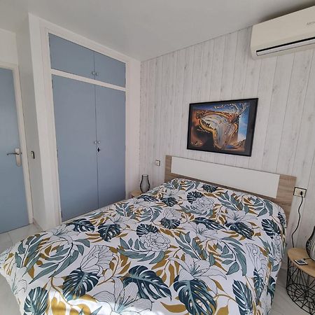 Lovely One Bedroom With Balcony Roses Luaran gambar
